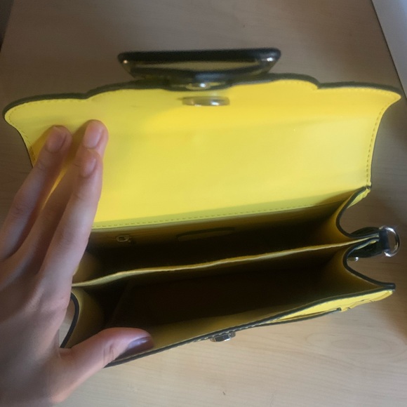 Purse - Picture 2 of 2